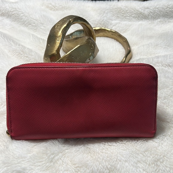 Low start, PRADA Pink Safiano Leather Zip Around wallet EUC - Picture 7 of 8